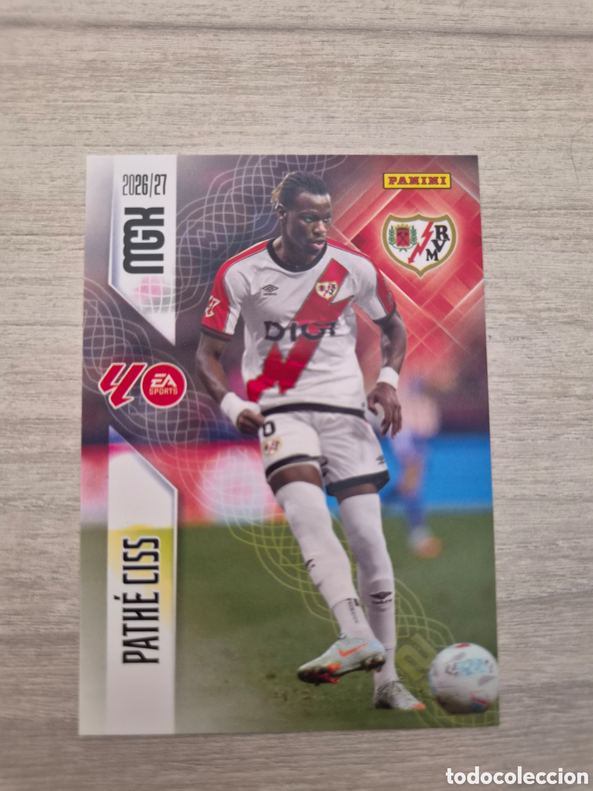 Cromos de f&uacute;tbol: N&deg;299 Rayo Vallecano Pathe Ciss Megacracks 26/27