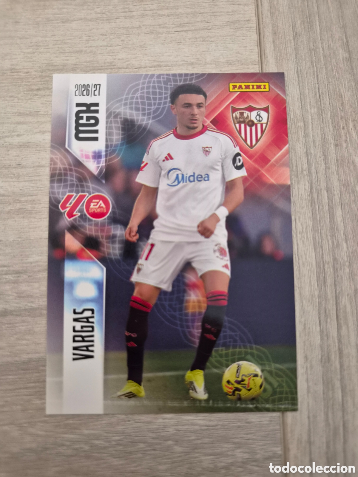 Figurine di Calcio: N&deg;337 Sevilla Vargas Megacracks 26/27