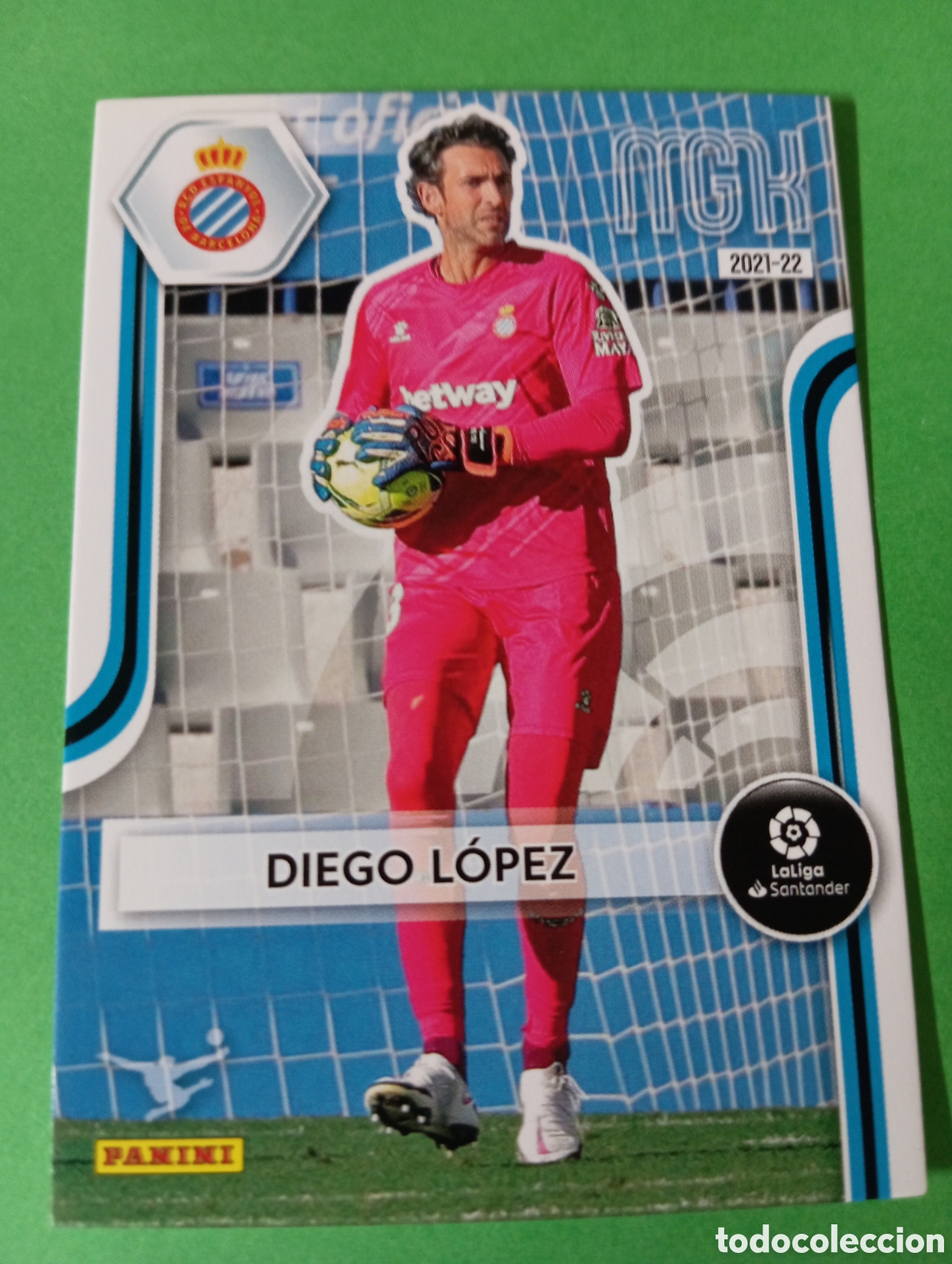 Cromos de Futebol: Diego L&oacute;pez Espanyol n&deg;146 / PANINI MEGACRACKS 2021/2022