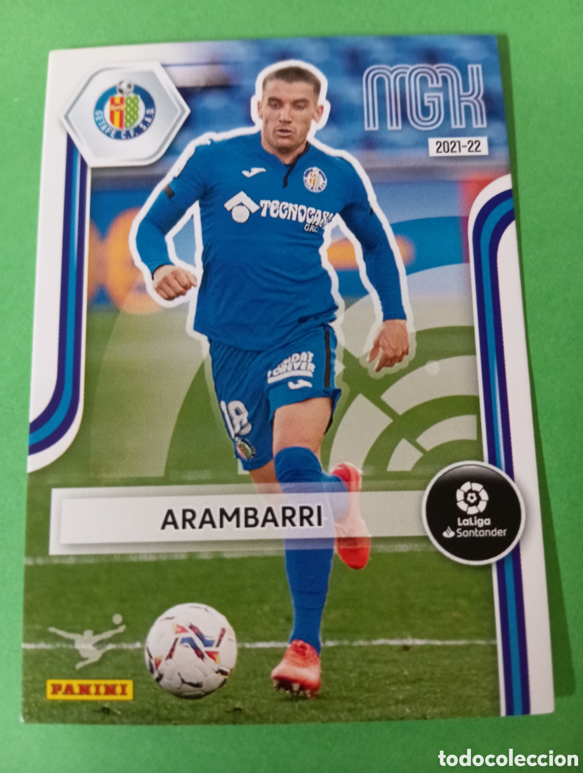 Cartes &agrave; collectionner de Football: Arambarri Getafe n&deg;172 / PANINI MEGACRACKS 2021/2022