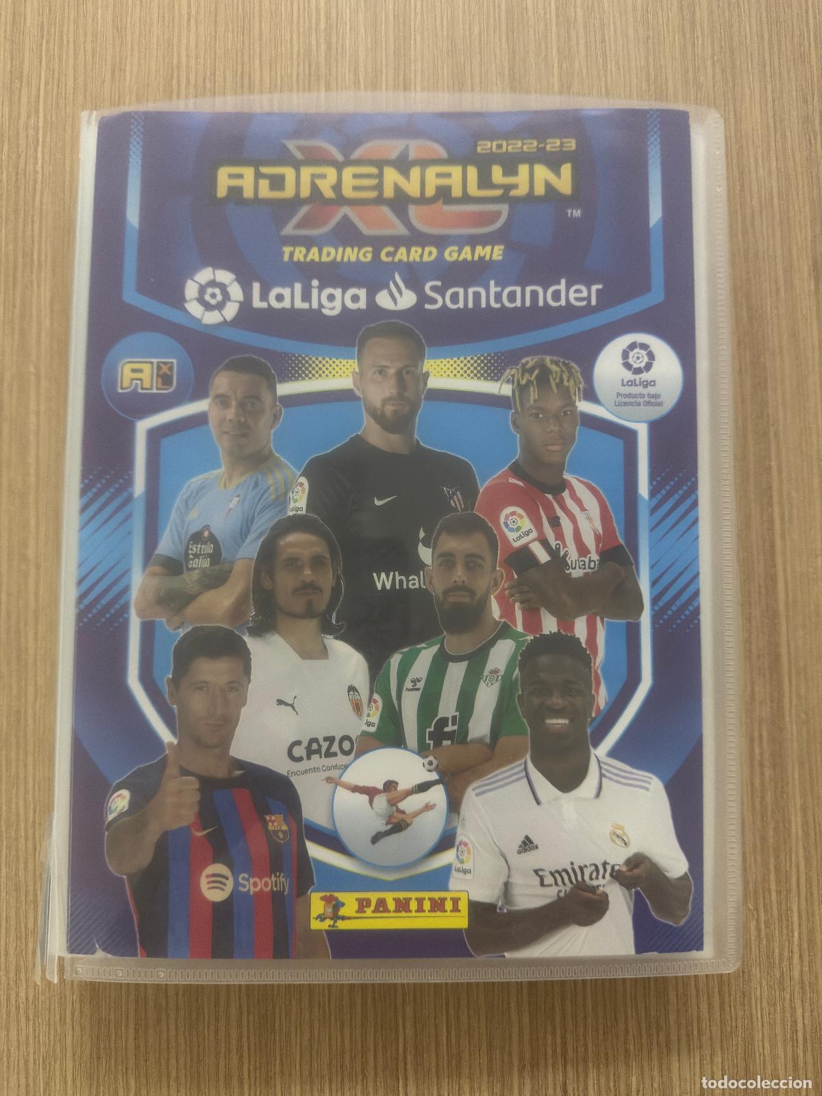 Fu&szlig;ball-Sticker: COLECCION COMPLETA Y SIN PEGAR NUEVOS DE SOBRE LIGA SANTANDER TEMPORADA 2022 2023 22 23 ADRENALYN XL