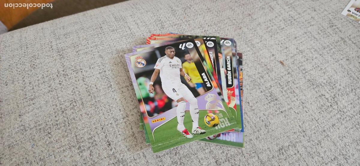 Figurine di Calcio: Alaba - N&ordm; 224 - Real Madrid CF - Base card - Liga 2025 2026 25 26 Megacracks Trading Card