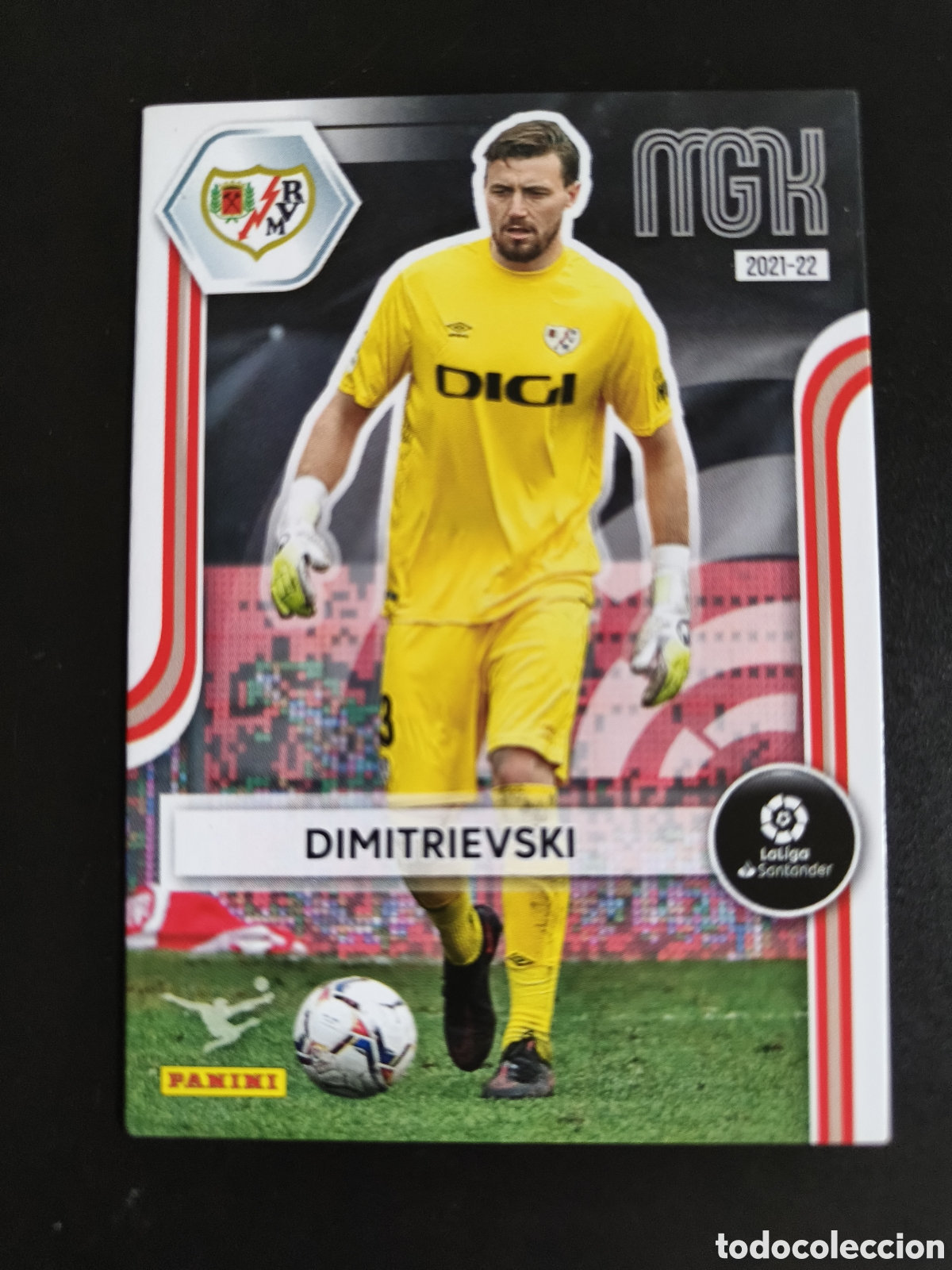 Football Stickers: Megacracks 2021/22 272 Dimitrievski Rayo Vallecano