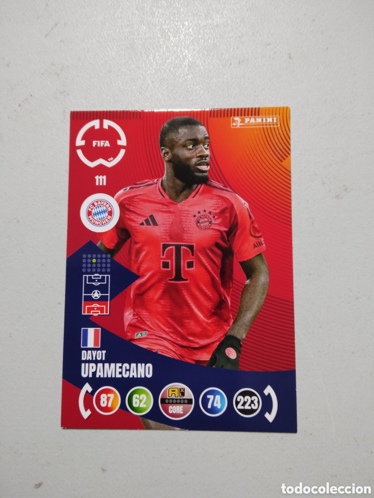 Cromos de f&uacute;tbol: 111 DAYOT UPAMECANO BAYERN MUNICH MUNDIAL DE CLUBES ADRENALYN 2025