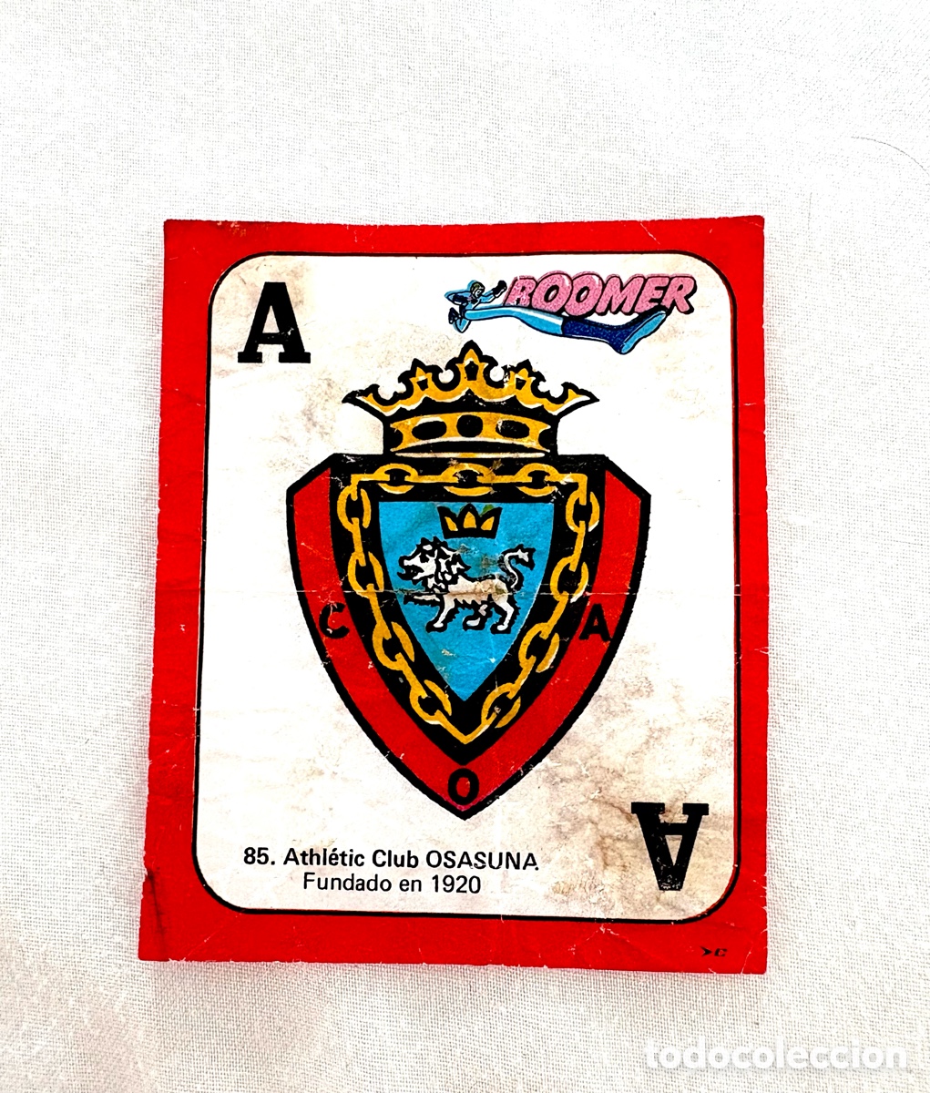 Cromos de f&uacute;tbol: CROMO 85 ROJO DIF&Iacute;CIL ESCUDO OSASUNA BOOMER ASES DE LA LIGA 82 83 . Muy bien