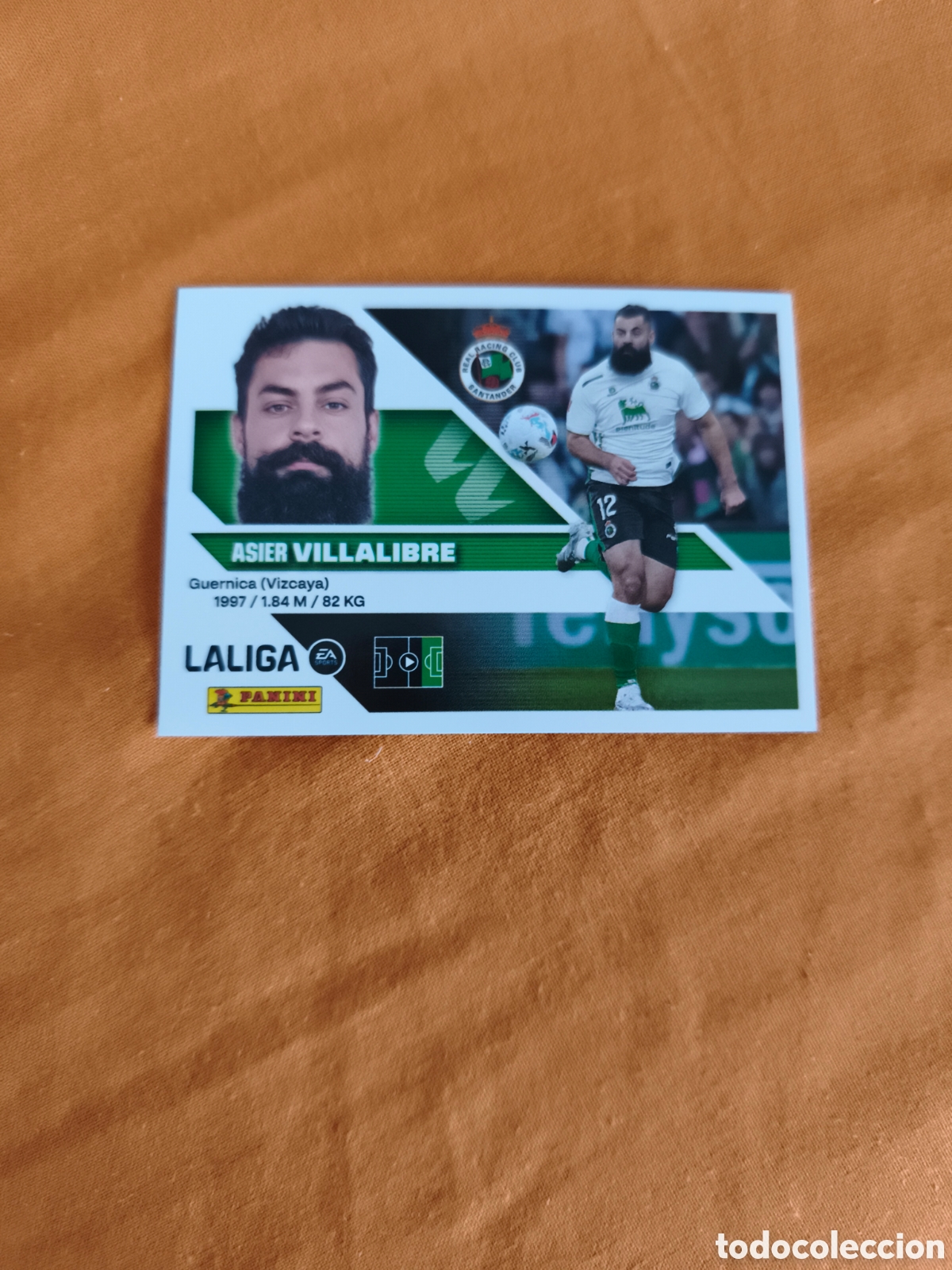 Cartes &agrave; collectionner de Football: CROMO N&Uacute;MERO 20 VILLALIBRE RACING DE SANTANDER. LIGA ESTE 26/27. PANINI.