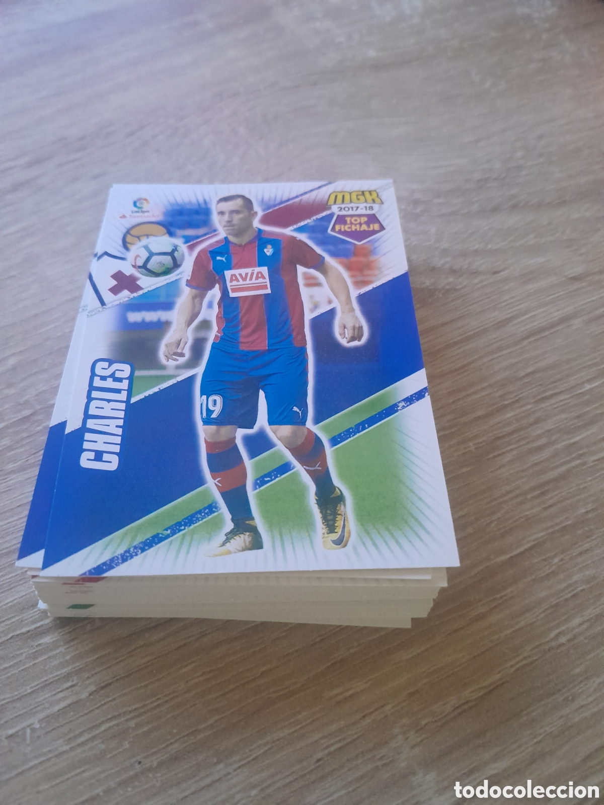 Cartes &agrave; collectionner de Football: n&ordm; 210 charles megacracks 2017 2018 cromo liga mgk 2017-18