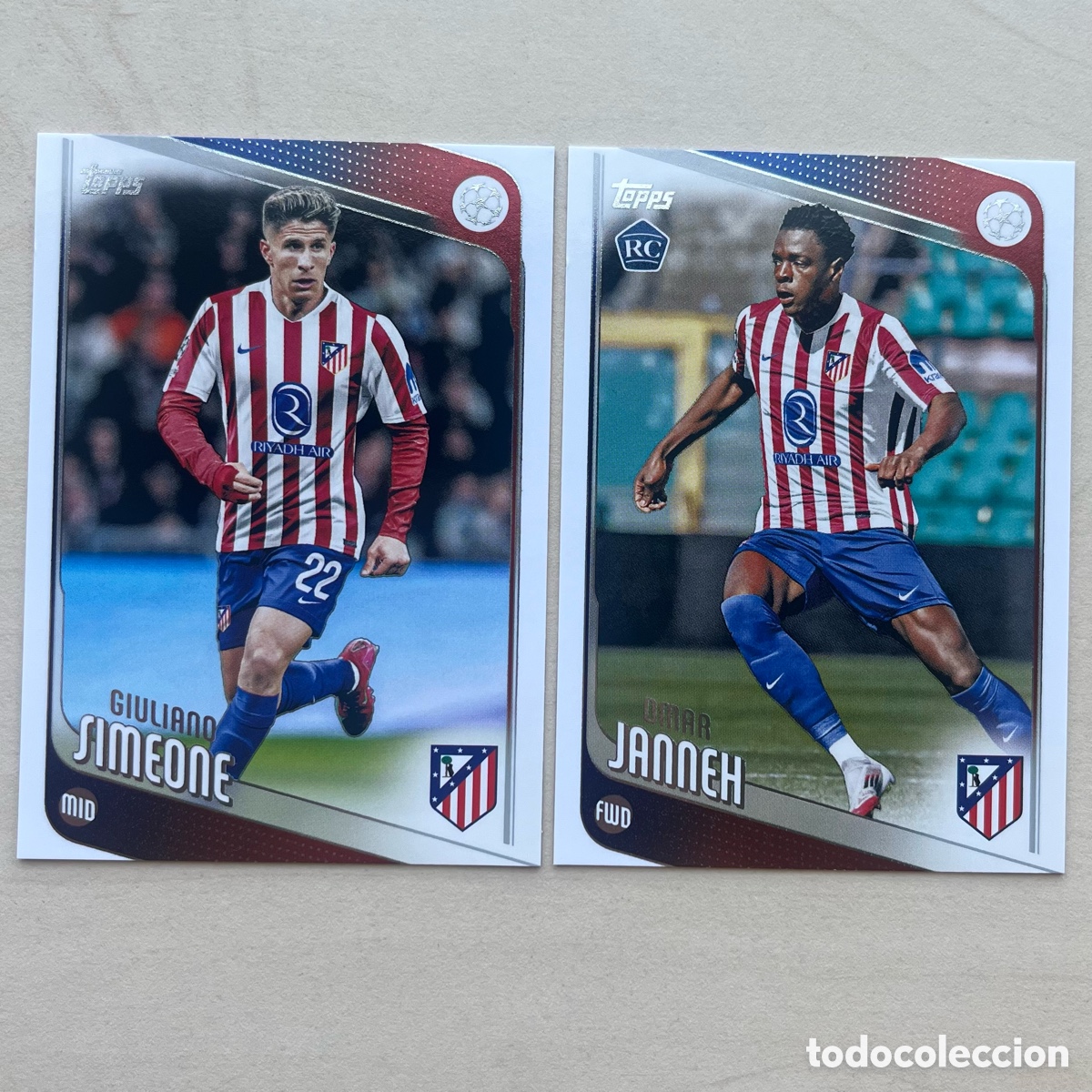 Figurine di Calcio: Giuliano Simeone & Janneh Rookie Topps Flagship 2025-26 - Atl&eacute;tico de Madrid