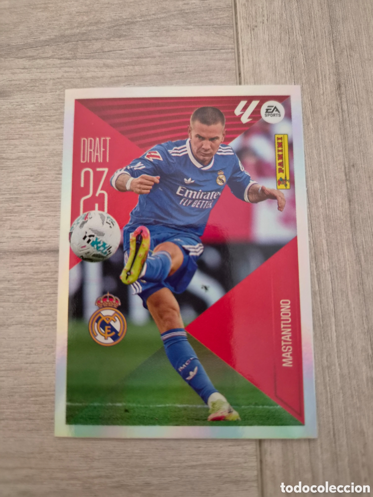 Fu&szlig;ball-Sticker: N&deg;16 Draft Mastantuono Liga Este 26/27