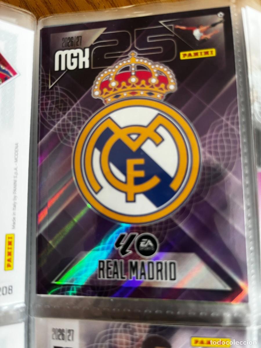Cromos de f&uacute;tbol: MEGACRACKS MGK 2026 2027 26 27 PANINI N&ordm; 217 ESCUDO REAL MADRID