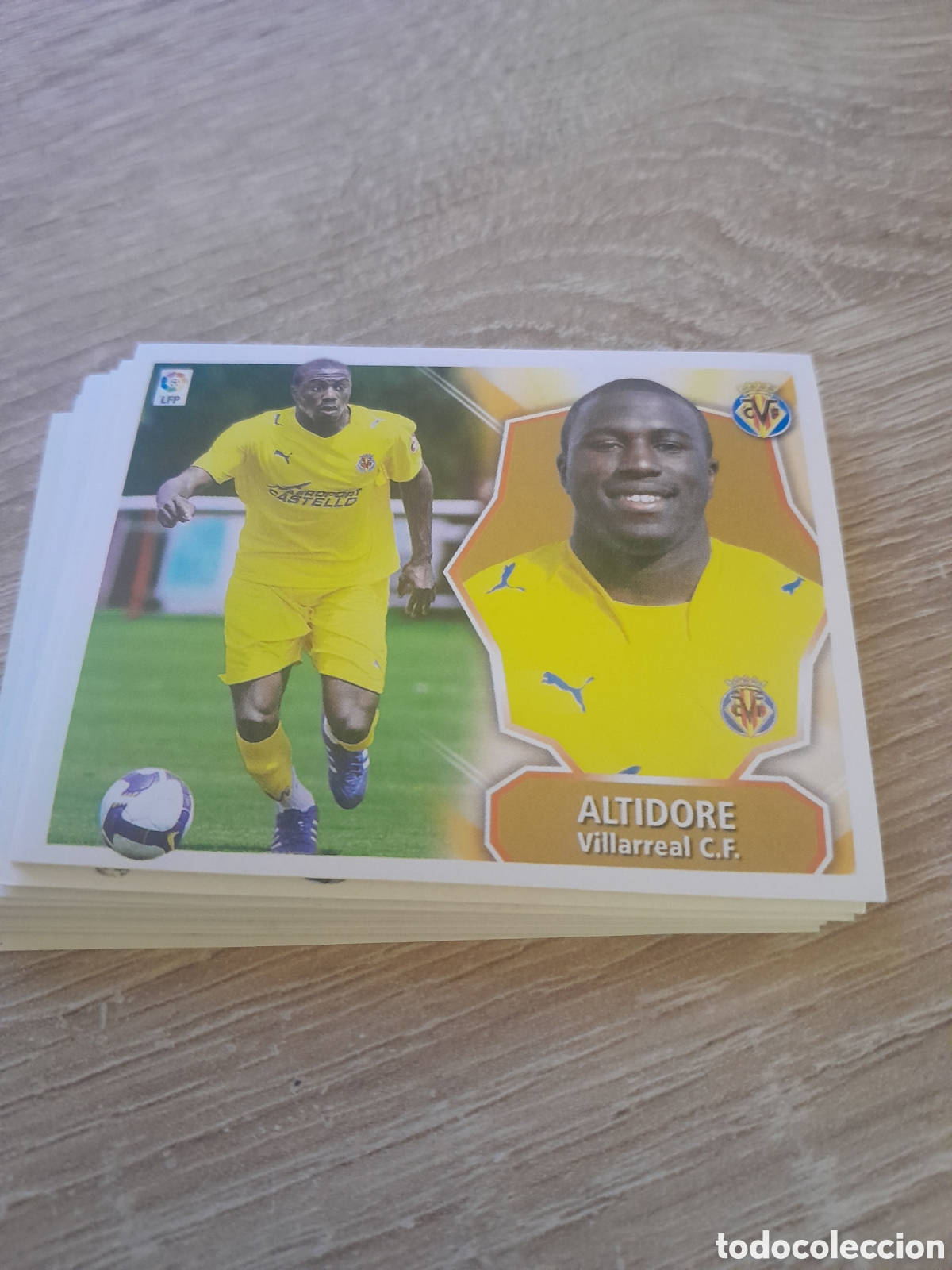 Cartes &agrave; collectionner de Football: fichaje n&ordm; 26 altidore LIGA ESTE 2008 2009 08 09. NUNCA PEGADO.