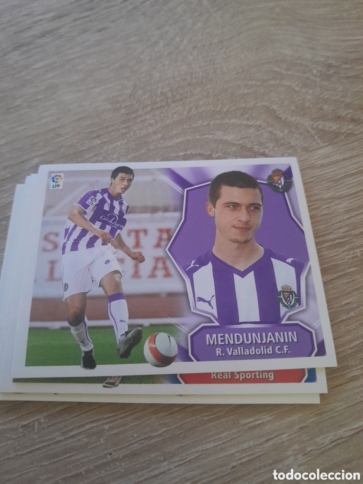 Football Stickers: fichaje n&ordm; 43 mendunjanin LIGA ESTE 2008 2009 08 09. NUNCA PEGADO.