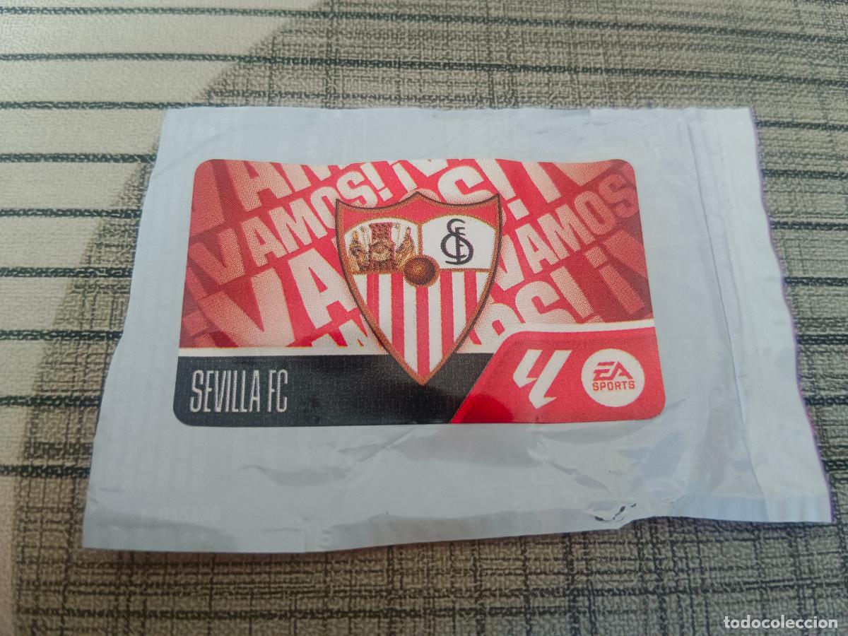 Cromos de f&uacute;tbol: TEMPORADA 2026 2027 26 27 CHICLE ESCUDO SEVILLA CHICLES ESTE