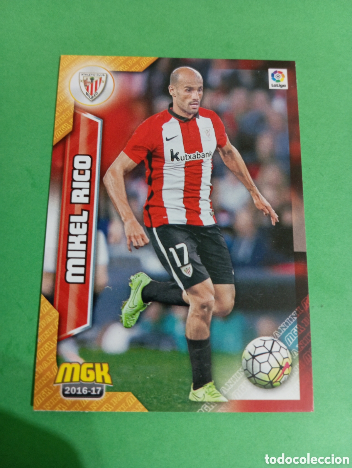 Football Stickers: Mikel Rico Athletic de Bilbao n&deg;40 / PANINI MEGACRACKS 2016/2017