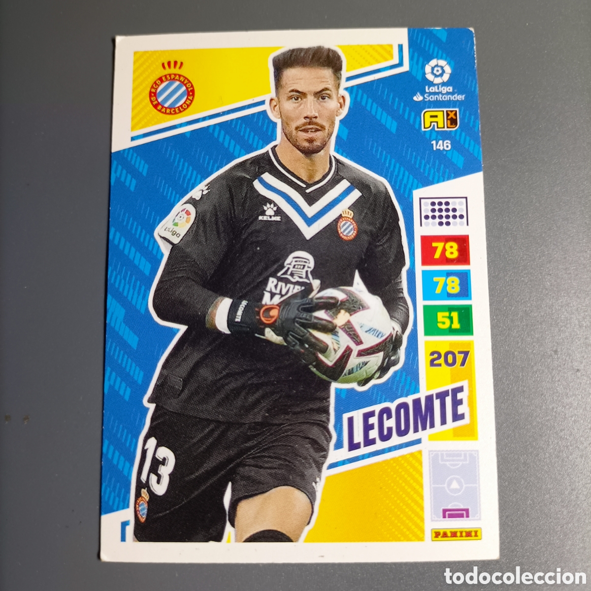 Cartes &agrave; collectionner de Football: ADRENALYN. LIGA 2022-2023 (ESPANYOL) №146 LECOMTE