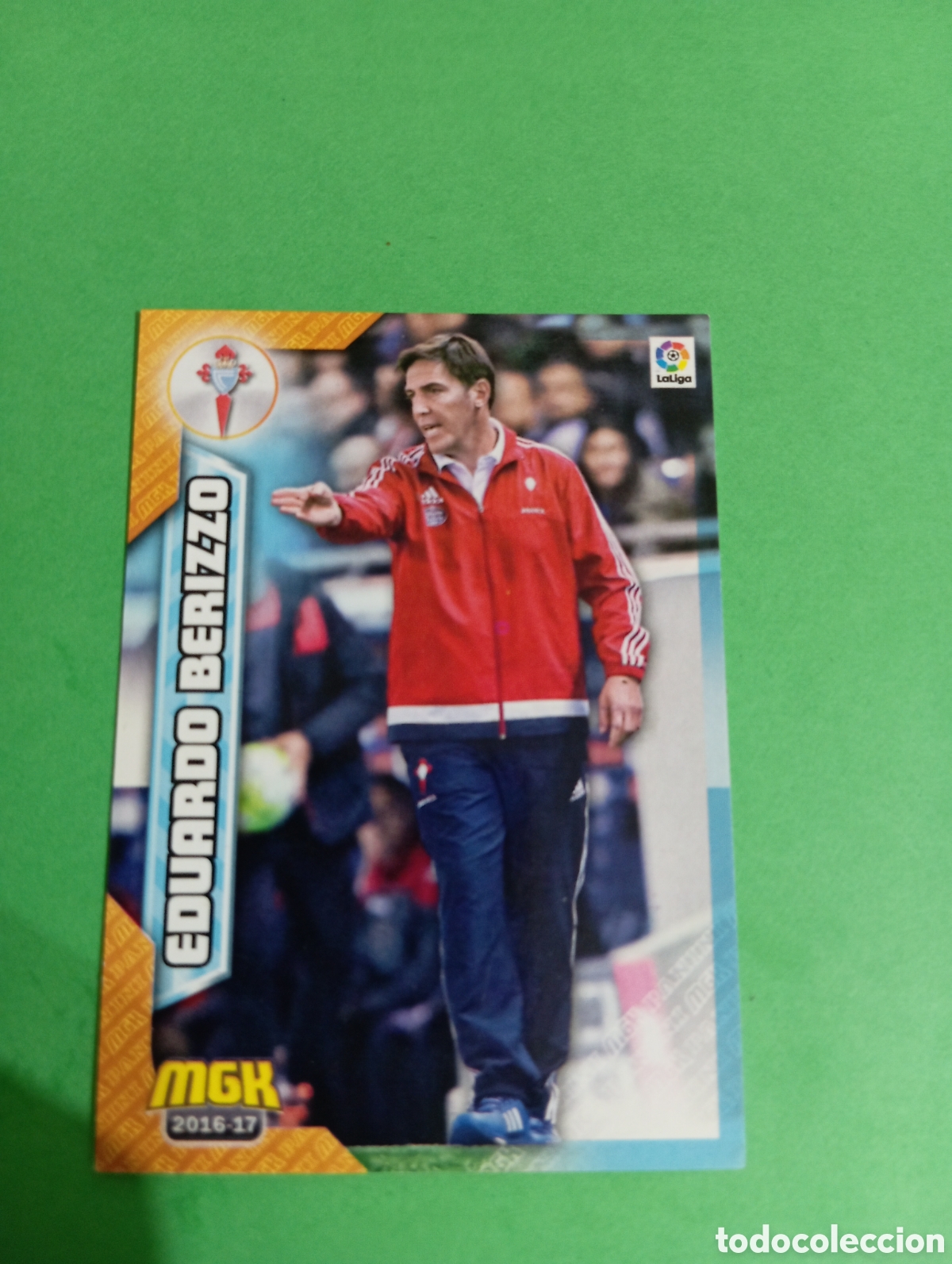 Cartes &agrave; collectionner de Football: Eduardo Berizzo Celta de Vigo n&deg;137 / PANINI MEGACRACKS 2016/2017