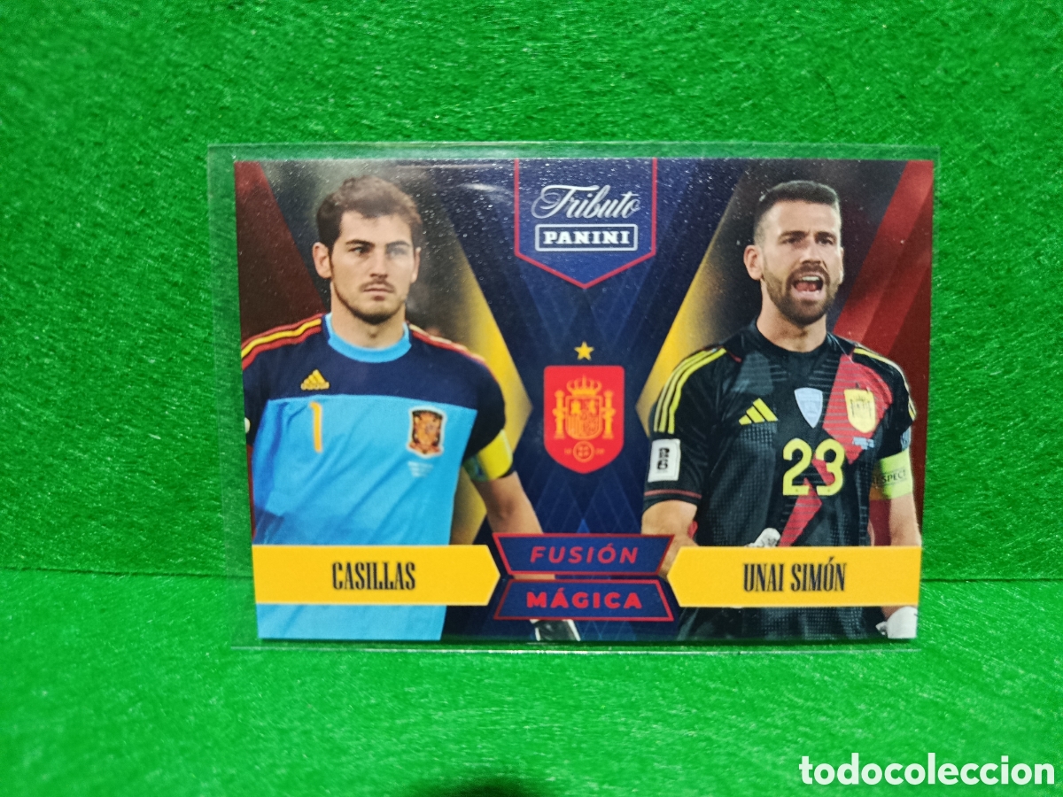 Cromos de f&uacute;tbol: IKER CASILLAS 2010 UNAI SIMON 2026 PANINI TRIBUTO