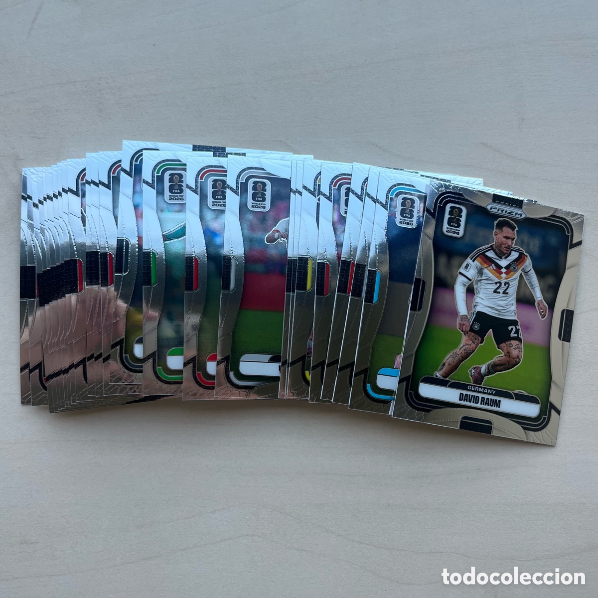 Figurine di Calcio: Lote 25 cartas Sin Repetir Prizm Mundial 2026