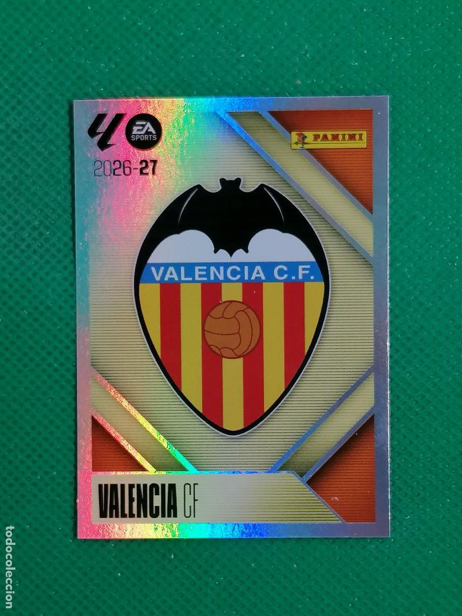 Cromos de f&uacute;tbol: 1 ESCUDO VALENCIA ⚽ PANINI LIGA ESTE 26 27 2026 2027 ⚽