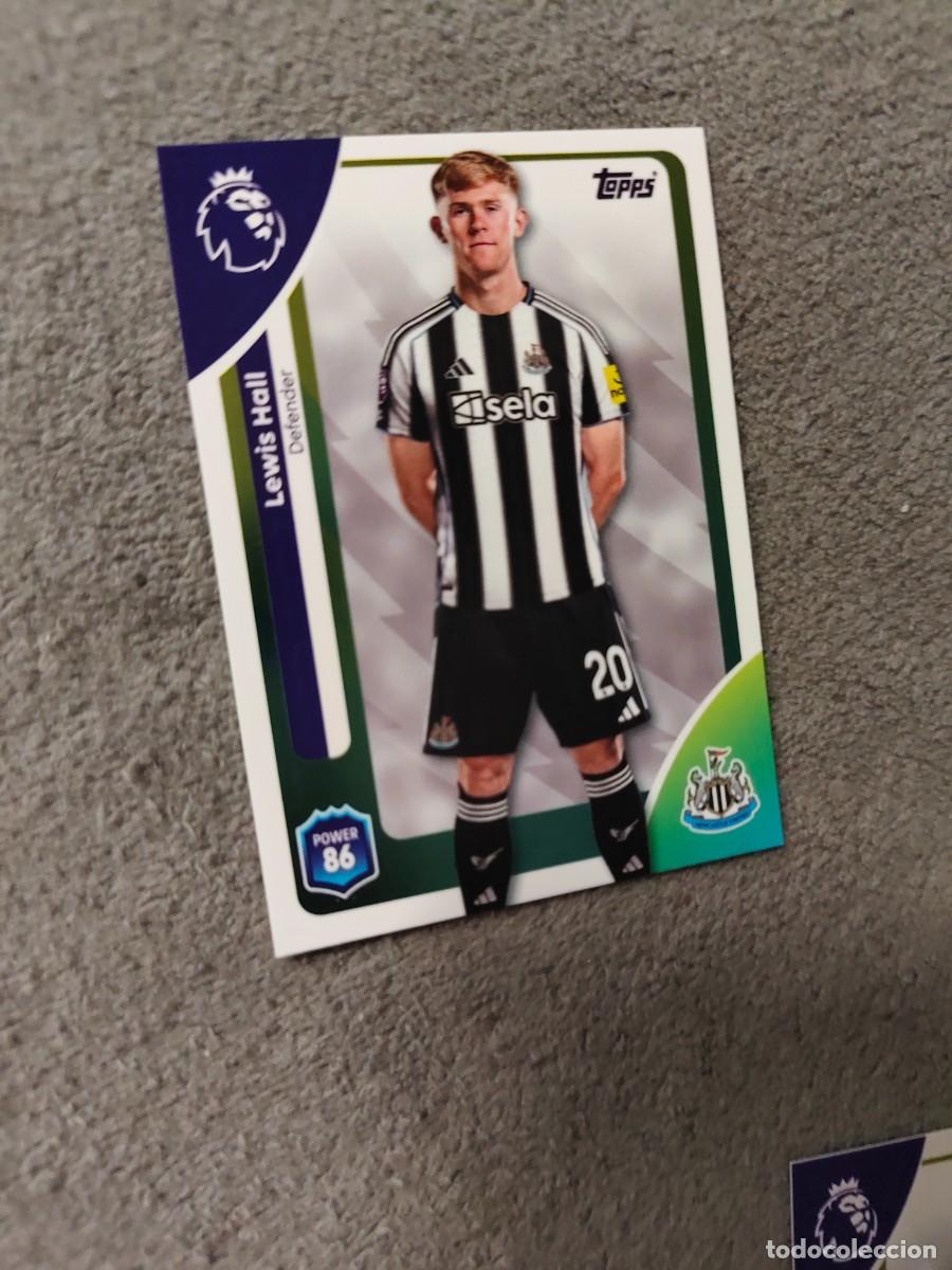 Fu&szlig;ball-Sticker: 223 PREMIER LEAGUE 2025 26 LEWIS HALL NEWCASTLE TOPPS 25 2026 TRADING CARDS AAL