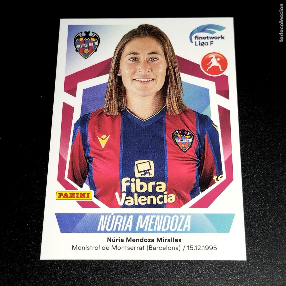 Cartes &agrave; collectionner de Football: N&ordm; 193 NURIA MENDOZA LEVANTE UD CROMOS FINETWORK LIGA F FEMENINA PANINI 2022 2023 22 23