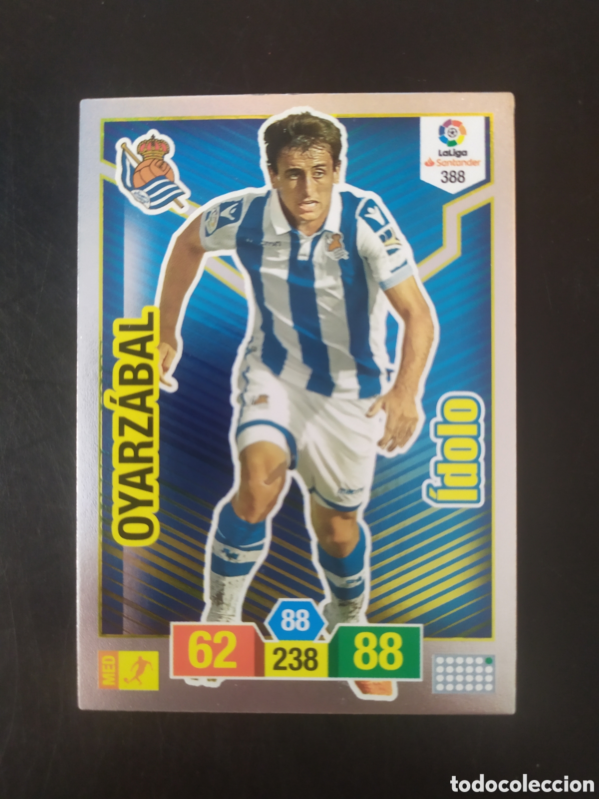 Cartes &agrave; collectionner de Football: Adrenalyn 2018 2019 18 19 panini Oyarz&aacute;bal idolo n&deg; 388 Real Sociedad
