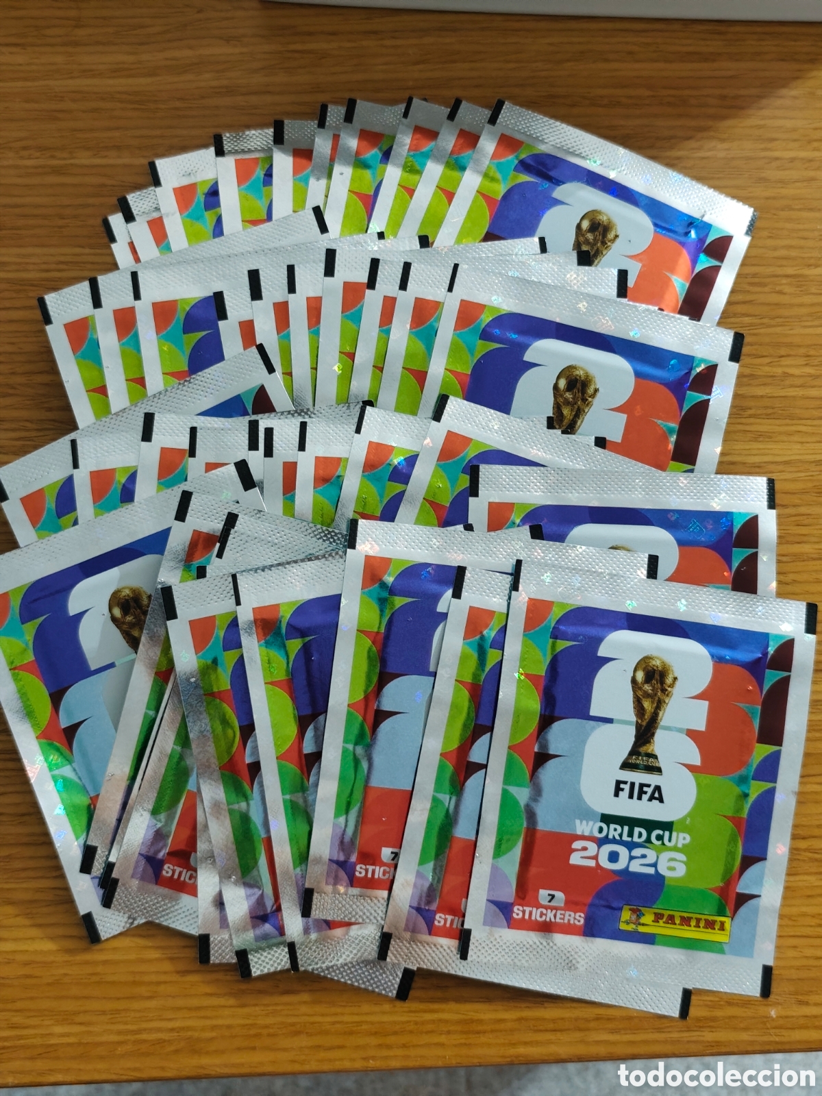 Cromos de f&uacute;tbol: Lote 40 sobres sin abrir Panini del Mundial 2026