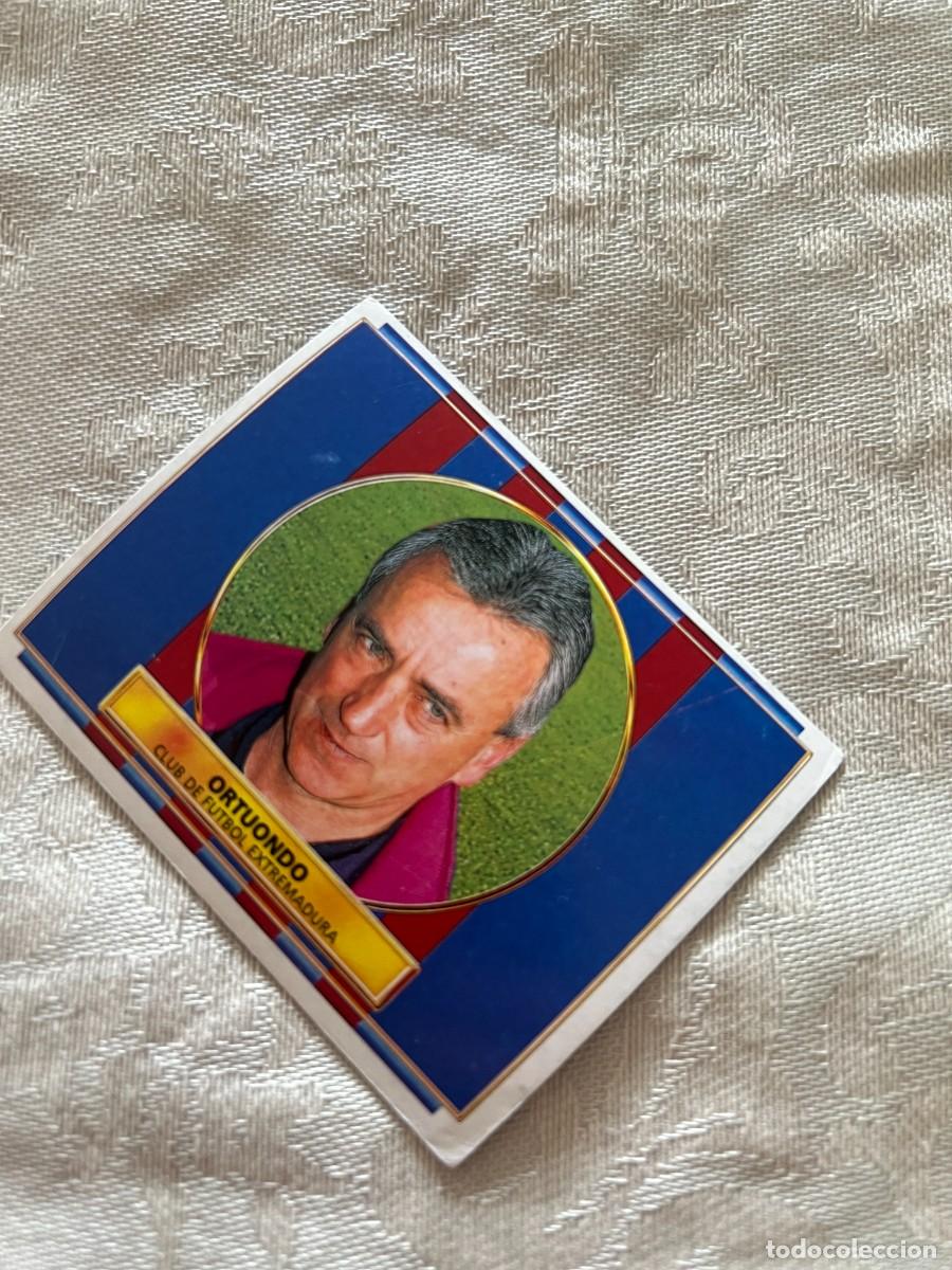 Figurine di Calcio: JOSU ORTUONDO EXTREMADURA SIN PEGAR EDICIONES ESTE 1996-97