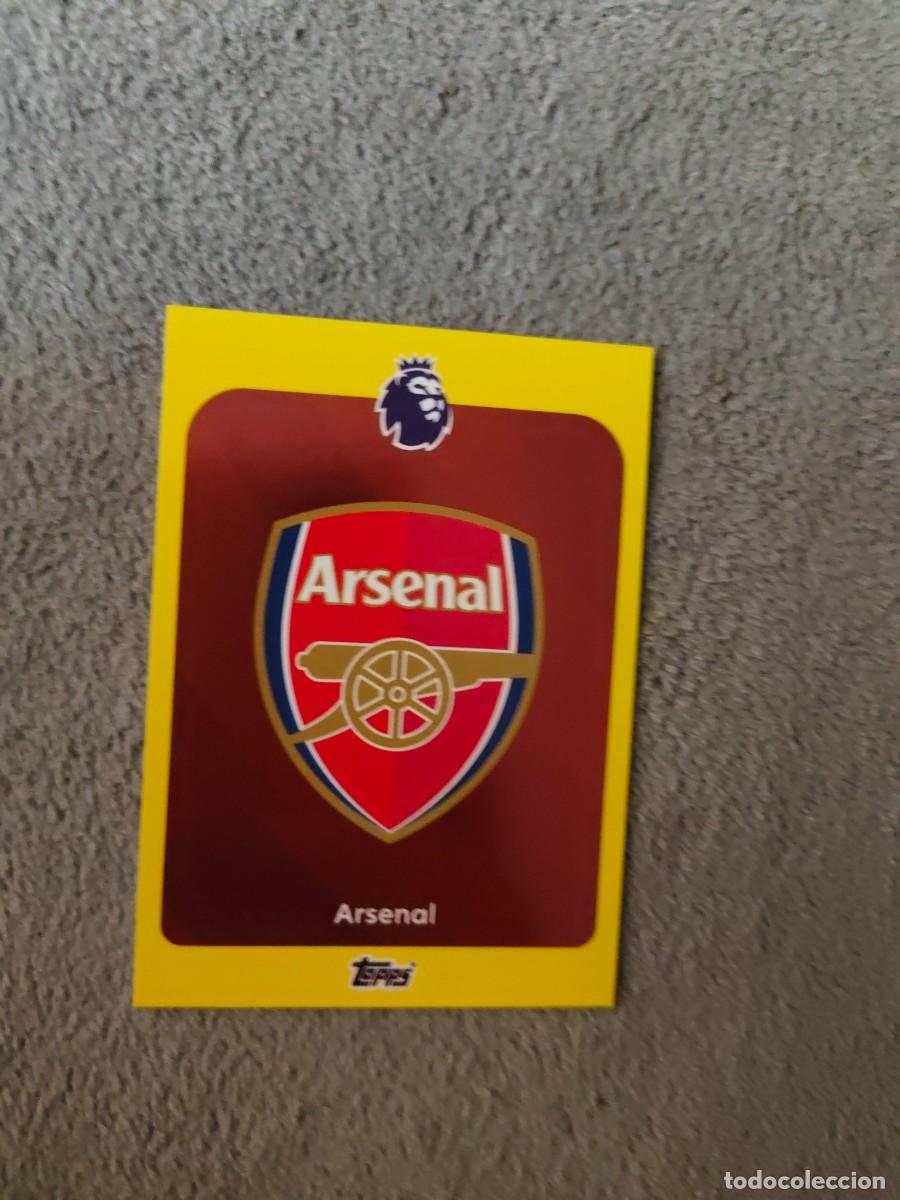 Cartes &agrave; collectionner de Football: 1 PREMIER LEAGUE 2025 26 ESCUDO ARSENAL BASE CARD TOPPS 25 2026 TRADING CARDS PARALELA AMARILLA AAL
