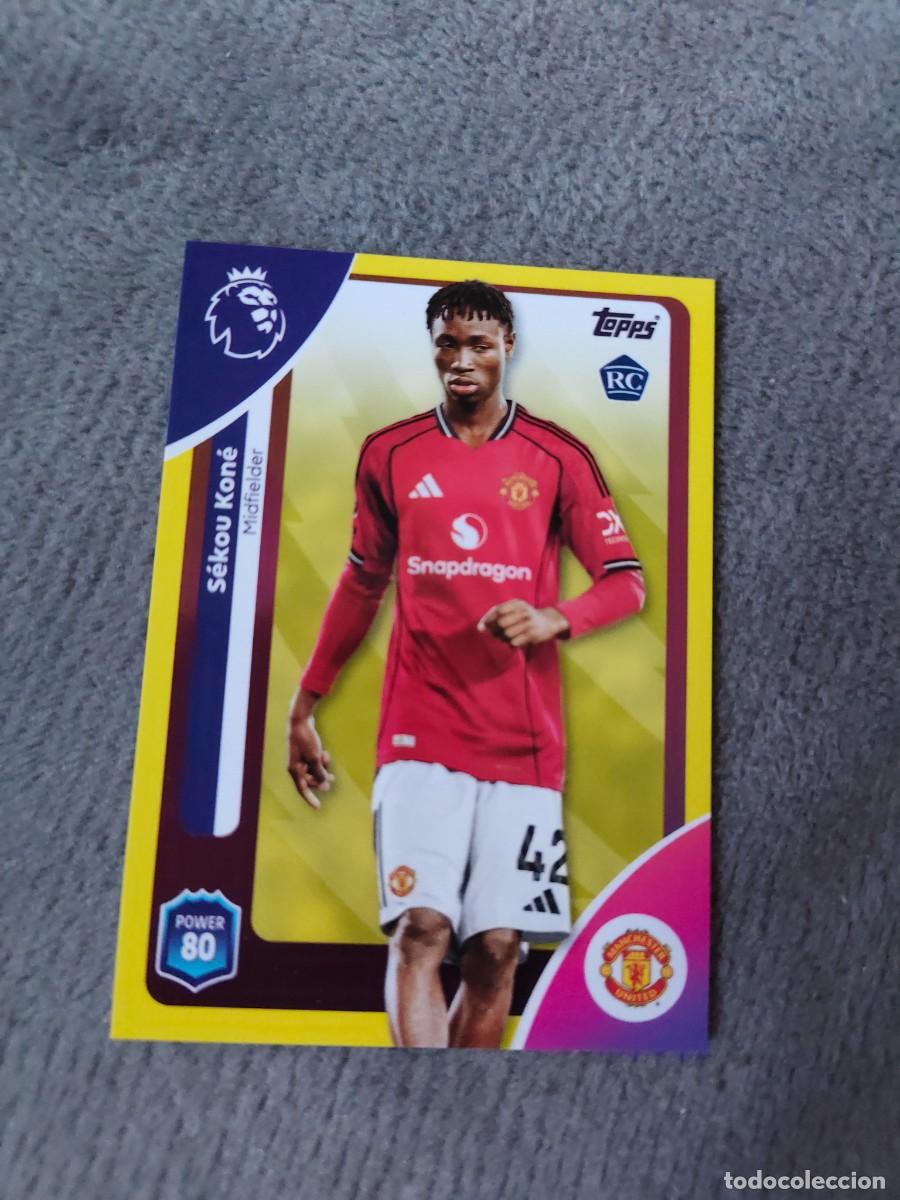 Cromos de f&uacute;tbol: 205 PREMIER LEAGUE 2025 26 KON&Eacute; MANCHESTER UNITED TOPPS 25 2026 TRADING CARDS PARALELA AMARILLA AAL