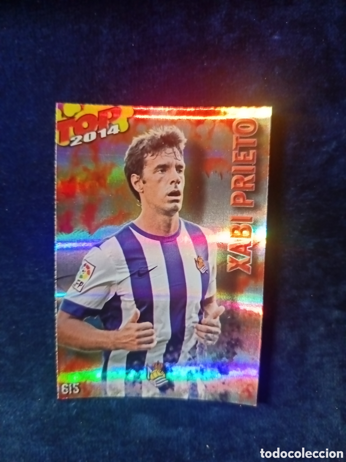 Cartes &agrave; collectionner de Football: 615 Xabi Prieto TOP BRILLO ROJO RAYAS - MUNDICROMO 2013 2014 13-14
