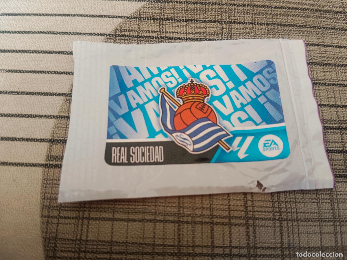 Cromos de Futebol: TEMPORADA 2026 2027 26 27 CHICLE ESCUDO REAL SOCIEDAD CHICLES ESTE