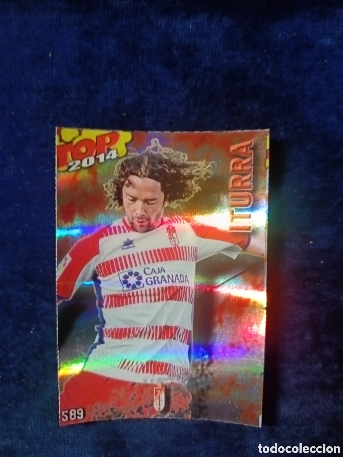 Cromos de f&uacute;tbol: 589 Iturra TOP BRILLO ROJO RAYAS - MUNDICROMO 2013 2014 13-14
