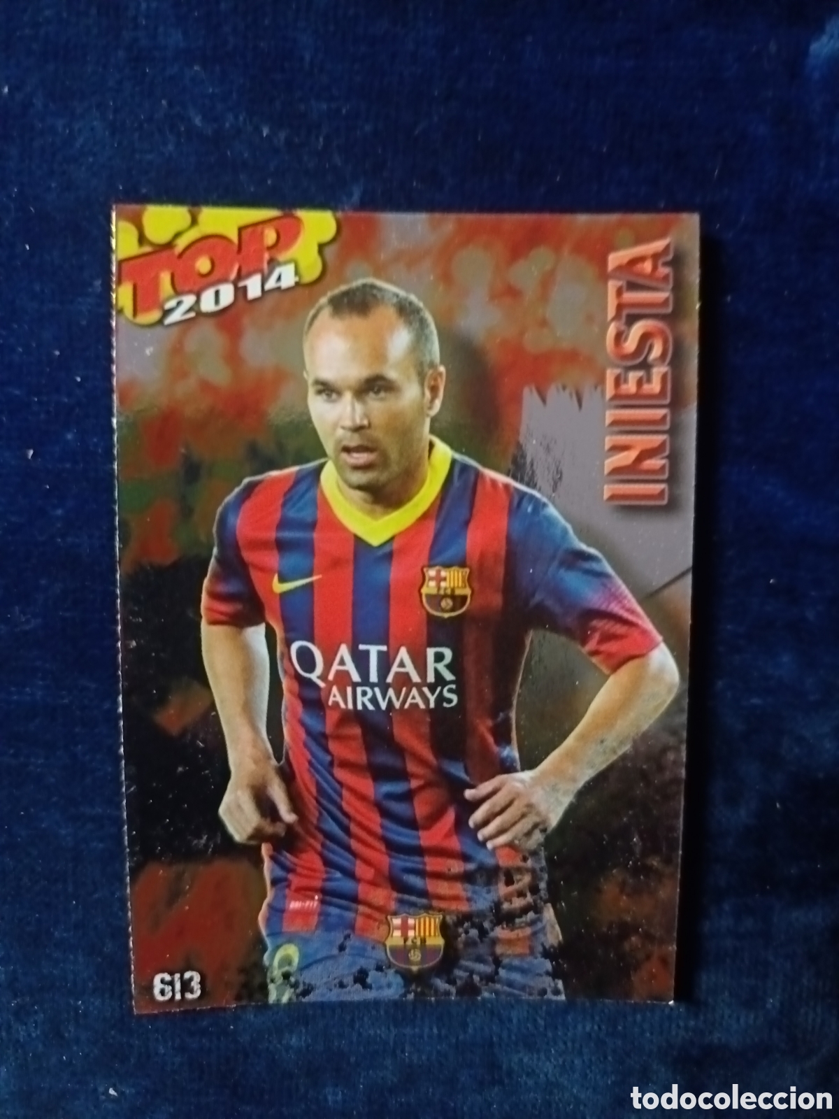 Cromos de f&uacute;tbol: 613 Iniesta TOP BRILLO LISO ROJO - MUNDICROMO 2013 2014 13-14