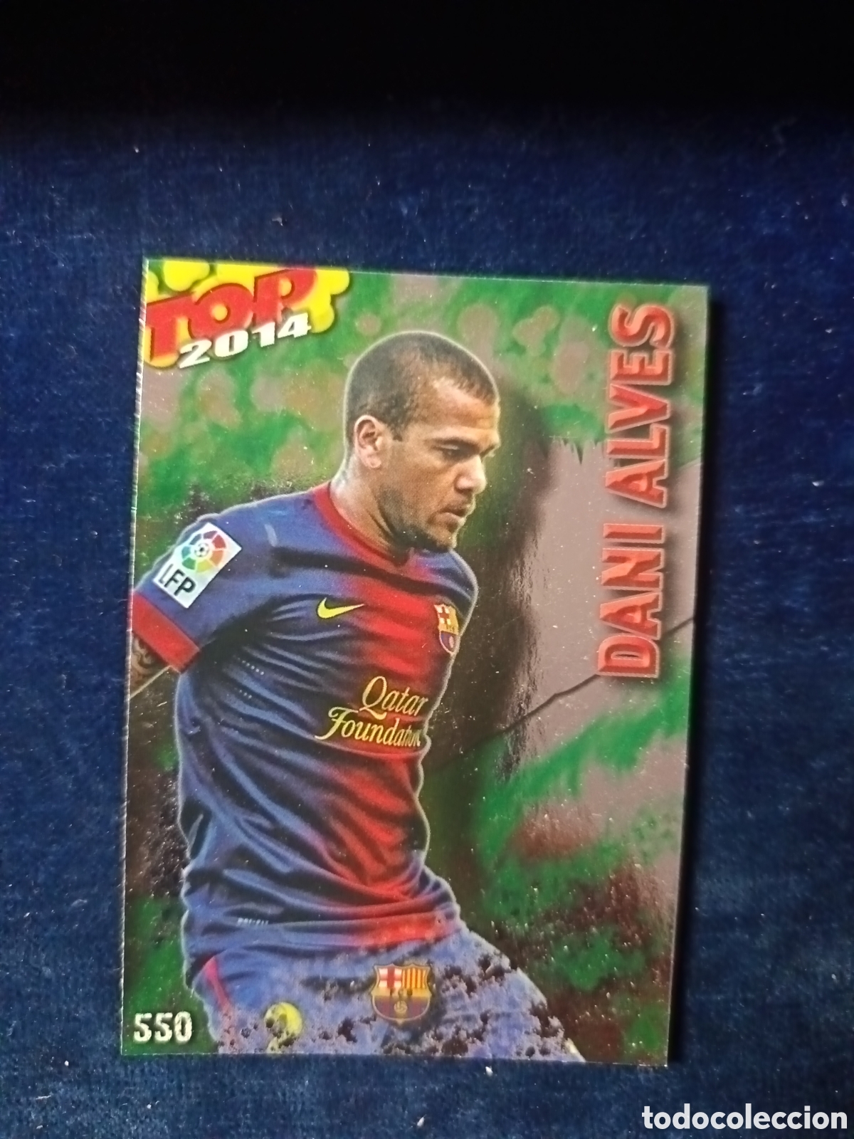 Cartes &agrave; collectionner de Football: 550 Dani Alves TOP BRILLO VERDE - MUNDICROMO 2013 2014 13-14