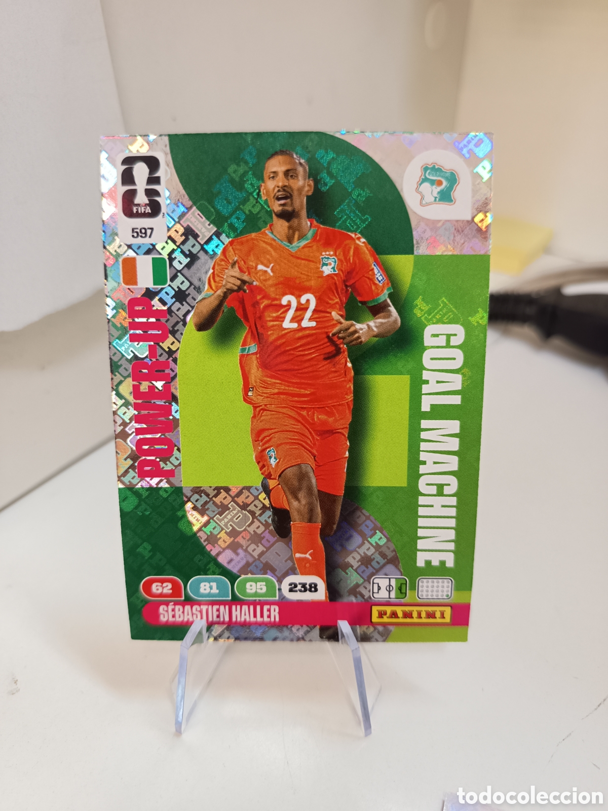 Cartes &agrave; collectionner de Football: 597 SEBASTIAN HALLER ADRENALYN WORLD CUP 2026 MUNDIAL