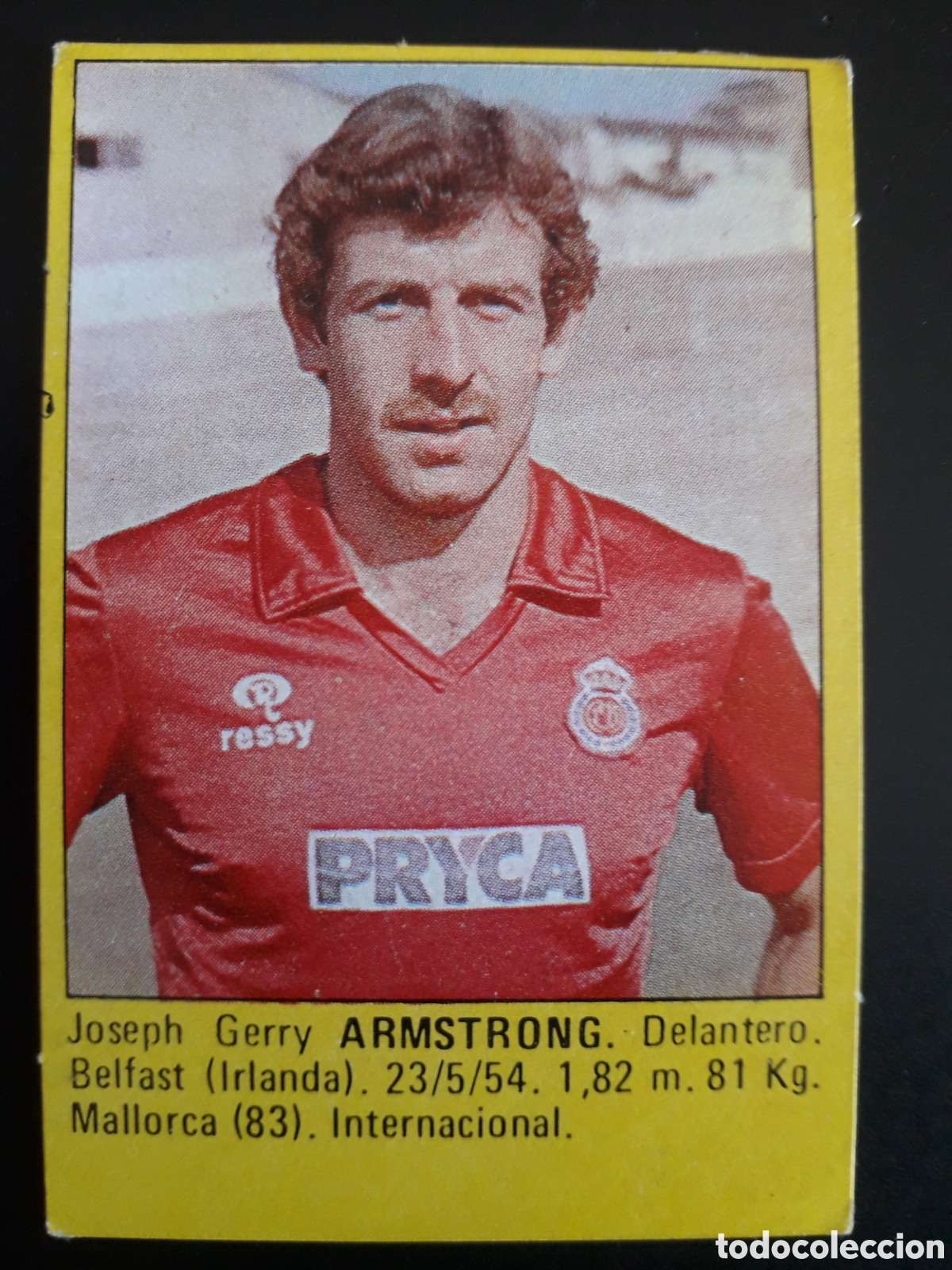 Fu&szlig;ball-Sticker: ARMSTRONG MALLORCA SUPER F&Uacute;TBOL 84 83-84 1983-1984 ROLL&Aacute;N DESPEGADO PEDIDO M&Iacute;NIMO 3&euro;