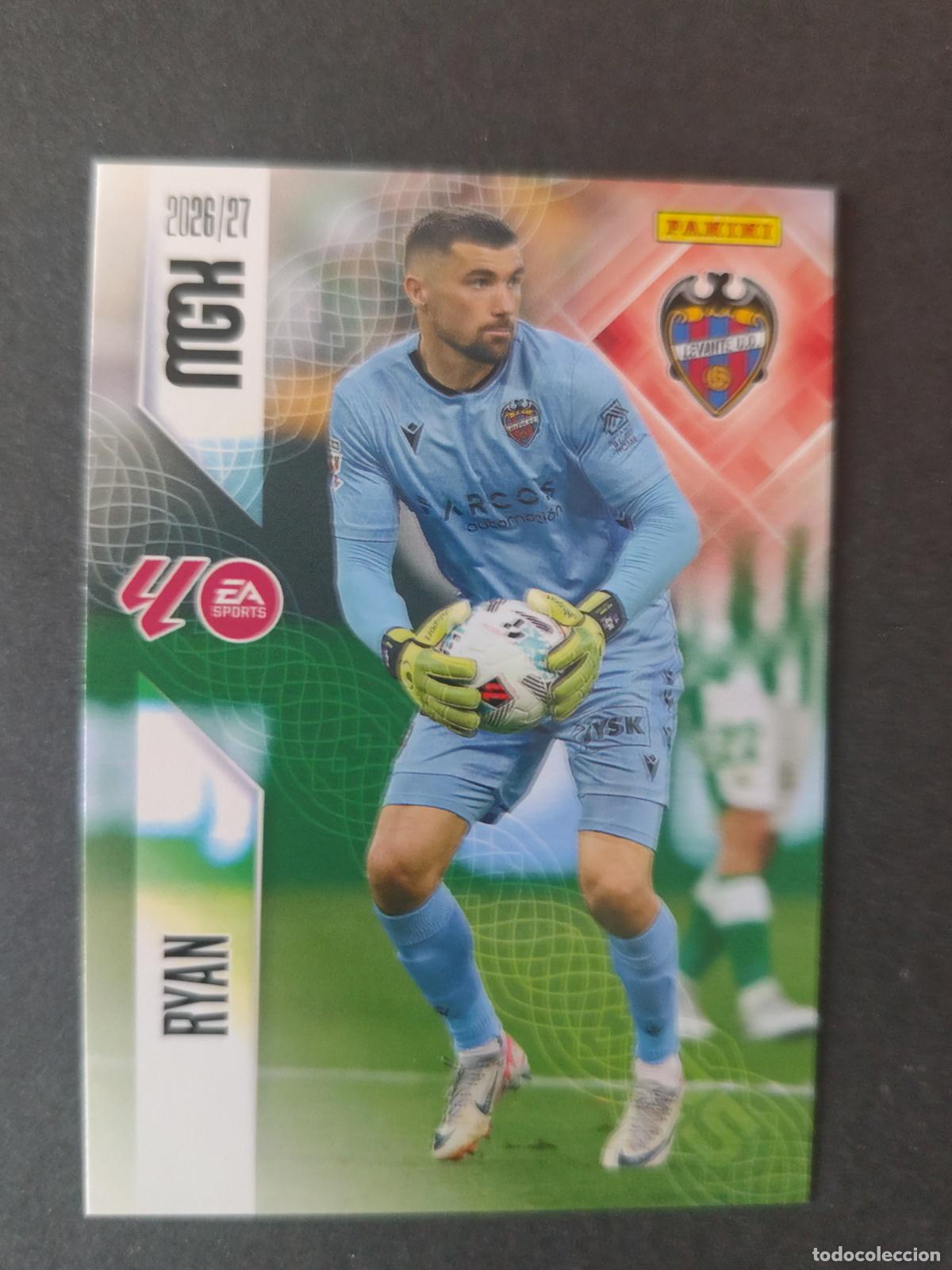 Football Stickers: 200 RYAN LEVANTE MEGACRACKS 2026 2027 26 27