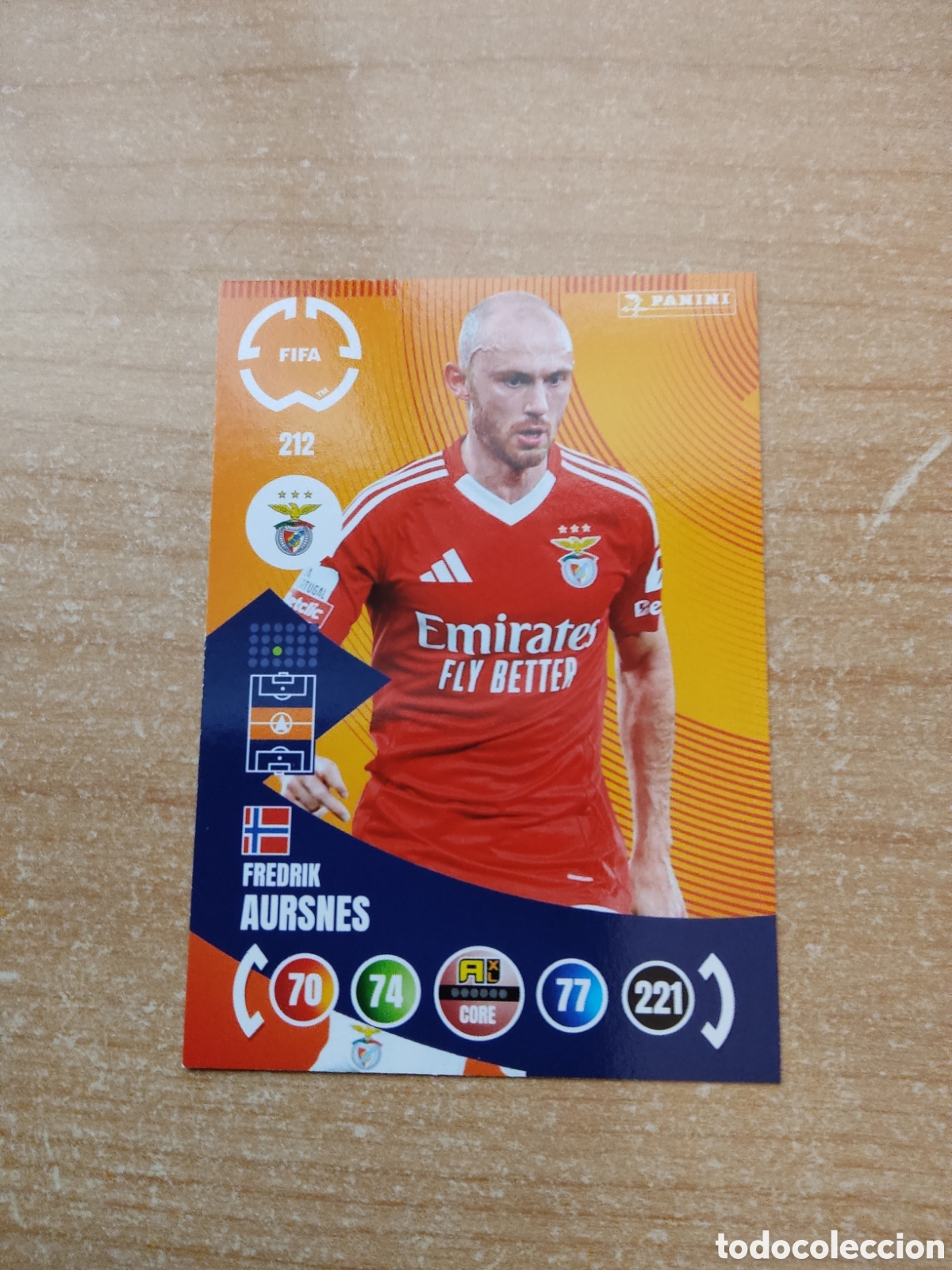 Cromos de f&uacute;tbol: 212 FREDRIK AURSNES BENFICA MUNDIAL DE CLUBES ADRENALYN 2025