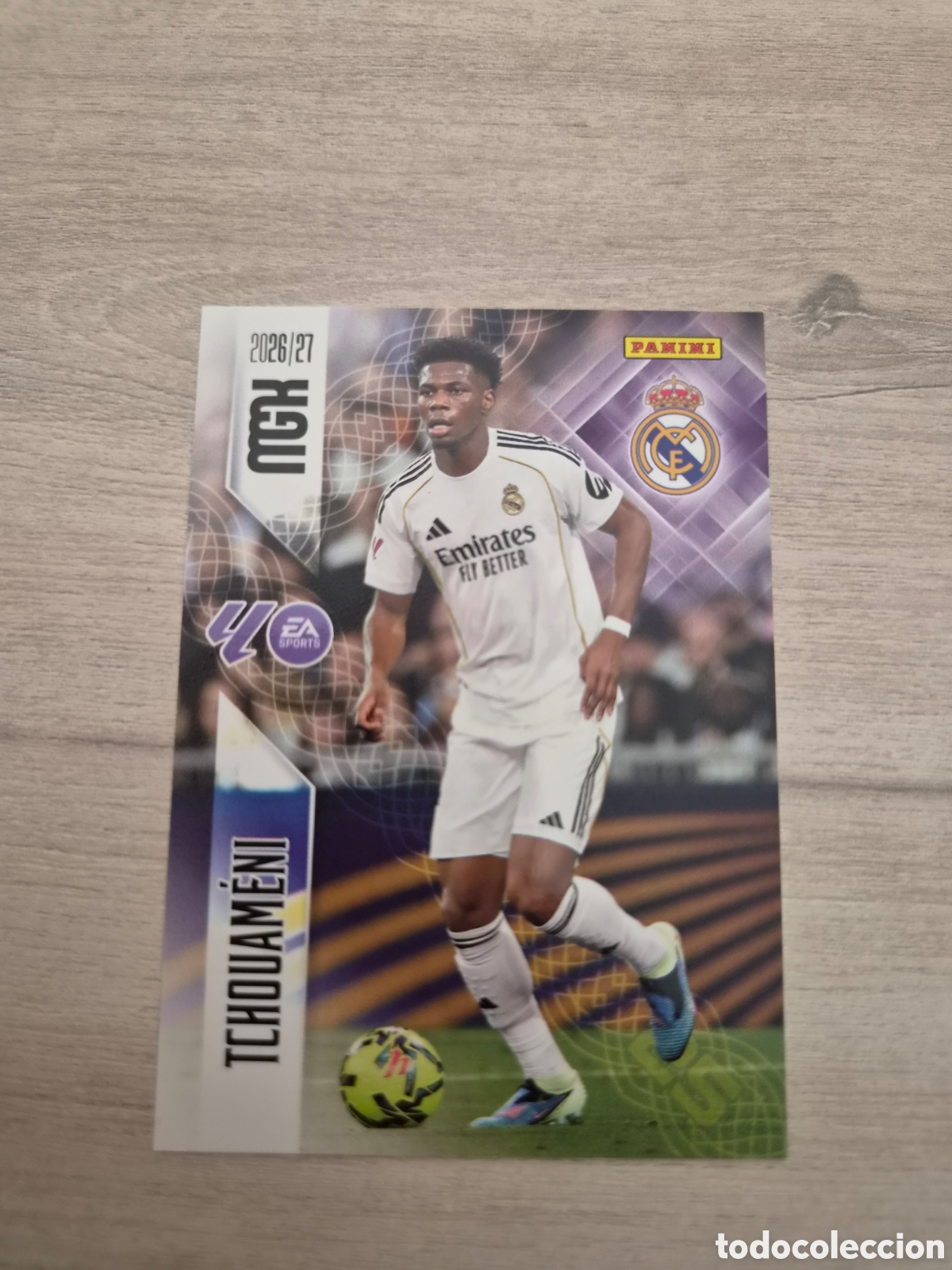 Football Stickers: N&deg;225 Real Madrid Tchouameni Megacracks 26/27
