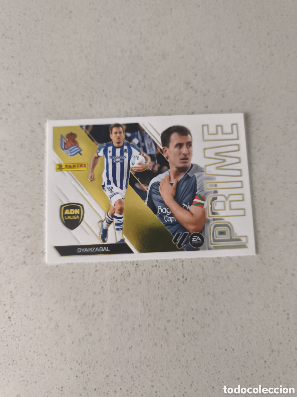 Cromos de f&uacute;tbol: CROMO NUMERO 11 OYARZABAL REAL SOCIEDAD ADN LA LIGA PRIME. LIGA ESTE 26/27. PANINI.