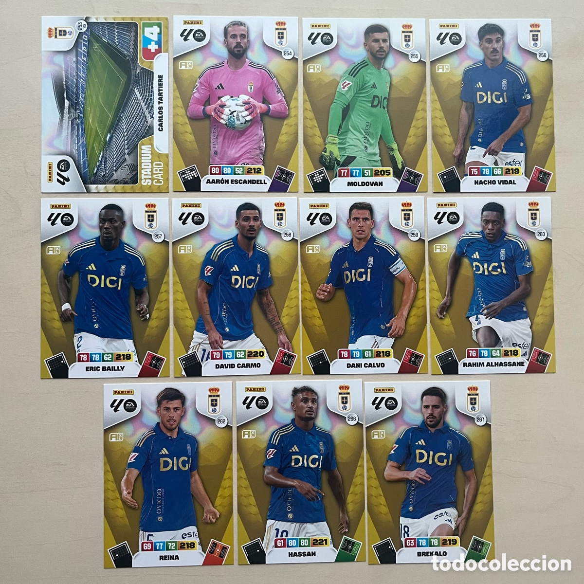 Football Stickers: Lote 11 cartas Oviedo Adrenalyn XL 2025-26