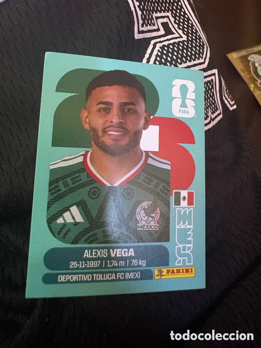 Cromos de f&uacute;tbol: FIFA WORLD CUP MUNDIAL 2026 ALEXIS VEGA - MEX 18