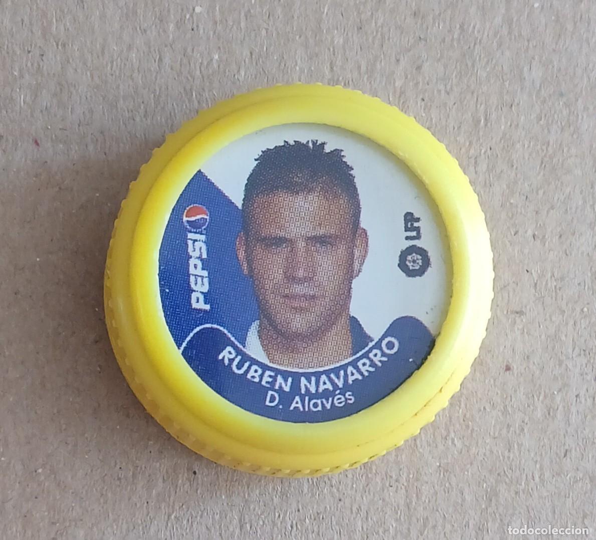 Fu&szlig;ball-Sticker: TAP&Oacute;N RUB&Eacute;N NAVARRO DEPORTIVO ALAV&Eacute;S PEPSI COLA LFP 2001-2002. Buen estado.