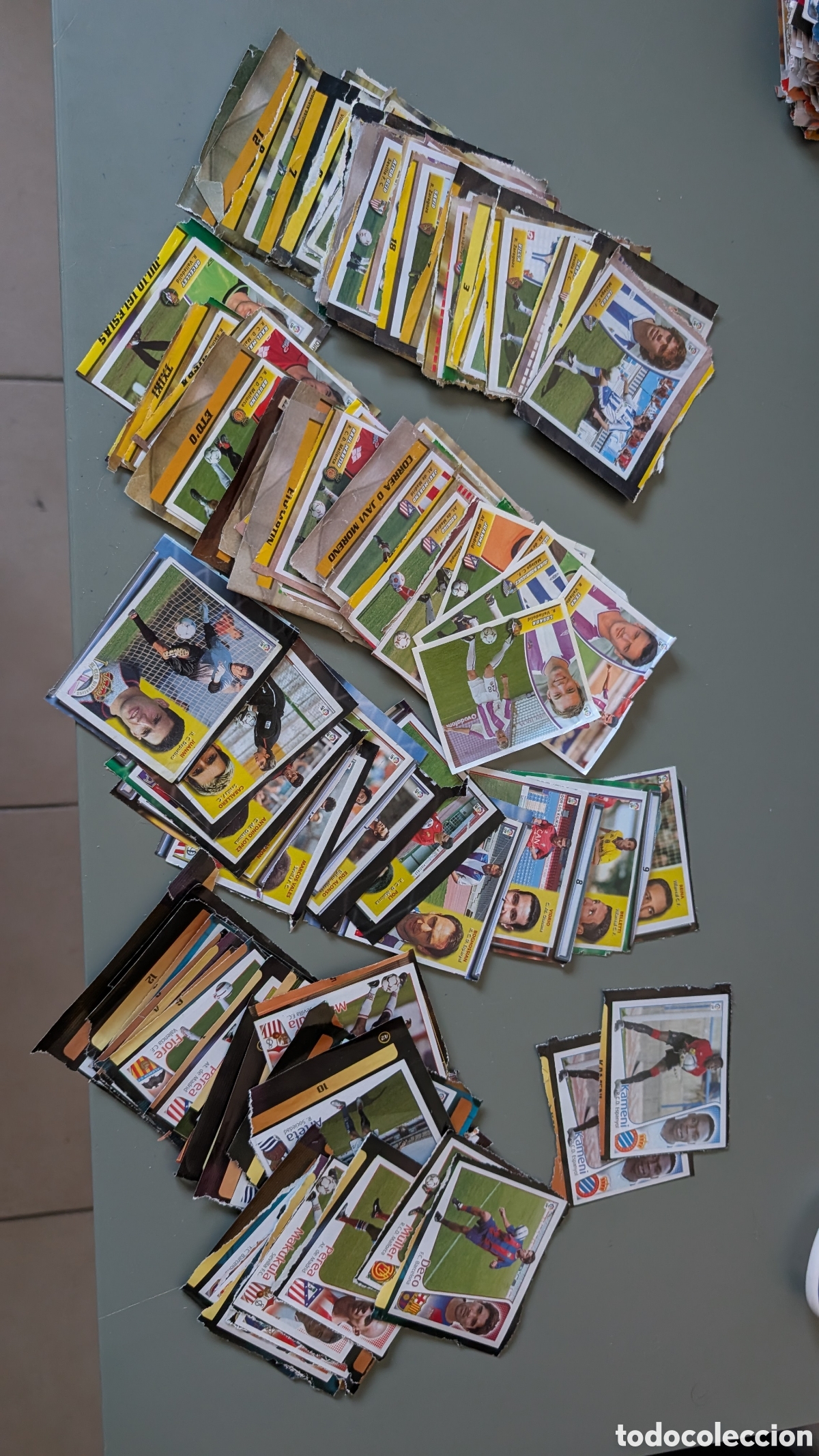 Cromos de f&uacute;tbol: LOTE 100 FICHAJES Y COLOCAS REPETIDOS LIGA ESTE 2002/2003/2004 RECUPERADOS