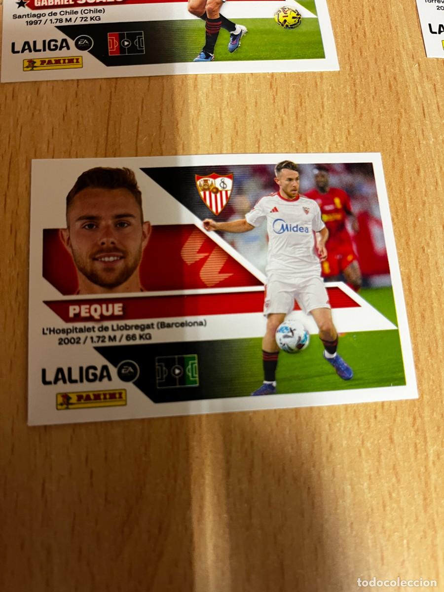 Fu&szlig;ball-Sticker: LIGA ESTE 2026 2027 26 27 PANINI N&ordm; 17 PEQUE SEVILLA