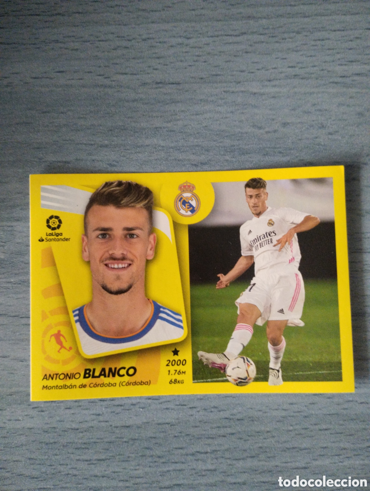 Cromos de f&uacute;tbol: Cromo ediciones este liga 21 22 coloca 8 bis blanco real madrid sin pegar