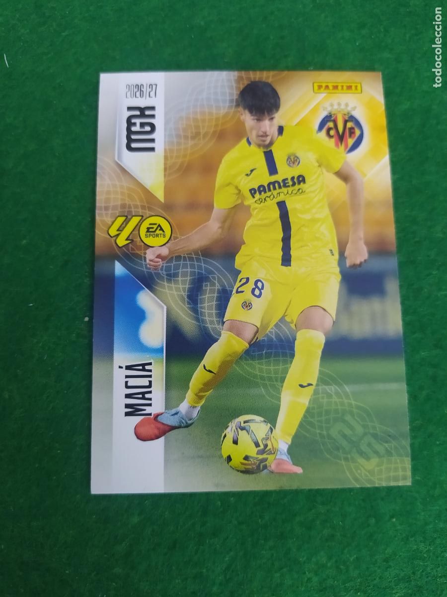 Fu&szlig;ball-Sticker: MEGACRACKS 2026 2027 MGK 26 27 NUEVO - VILLARREAL N&ordm; 371 MACIA