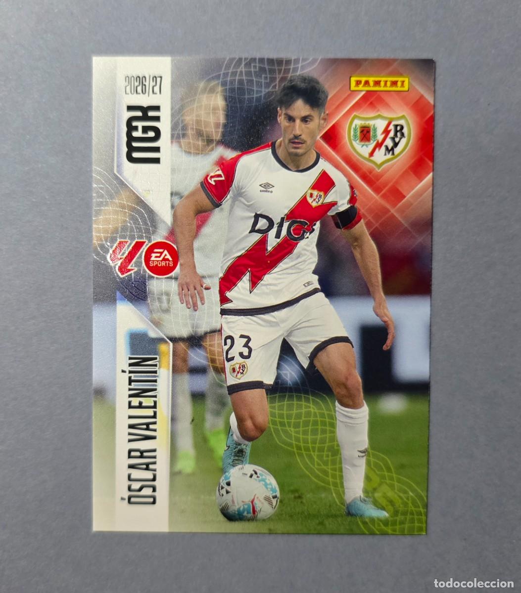Fu&szlig;ball-Sticker: 300 &Oacute;SCAR VALENT&Iacute;N - RAYO VALLECANO - MEGACRACKS 2026-27 - MGK 26/27 (NUEVO)