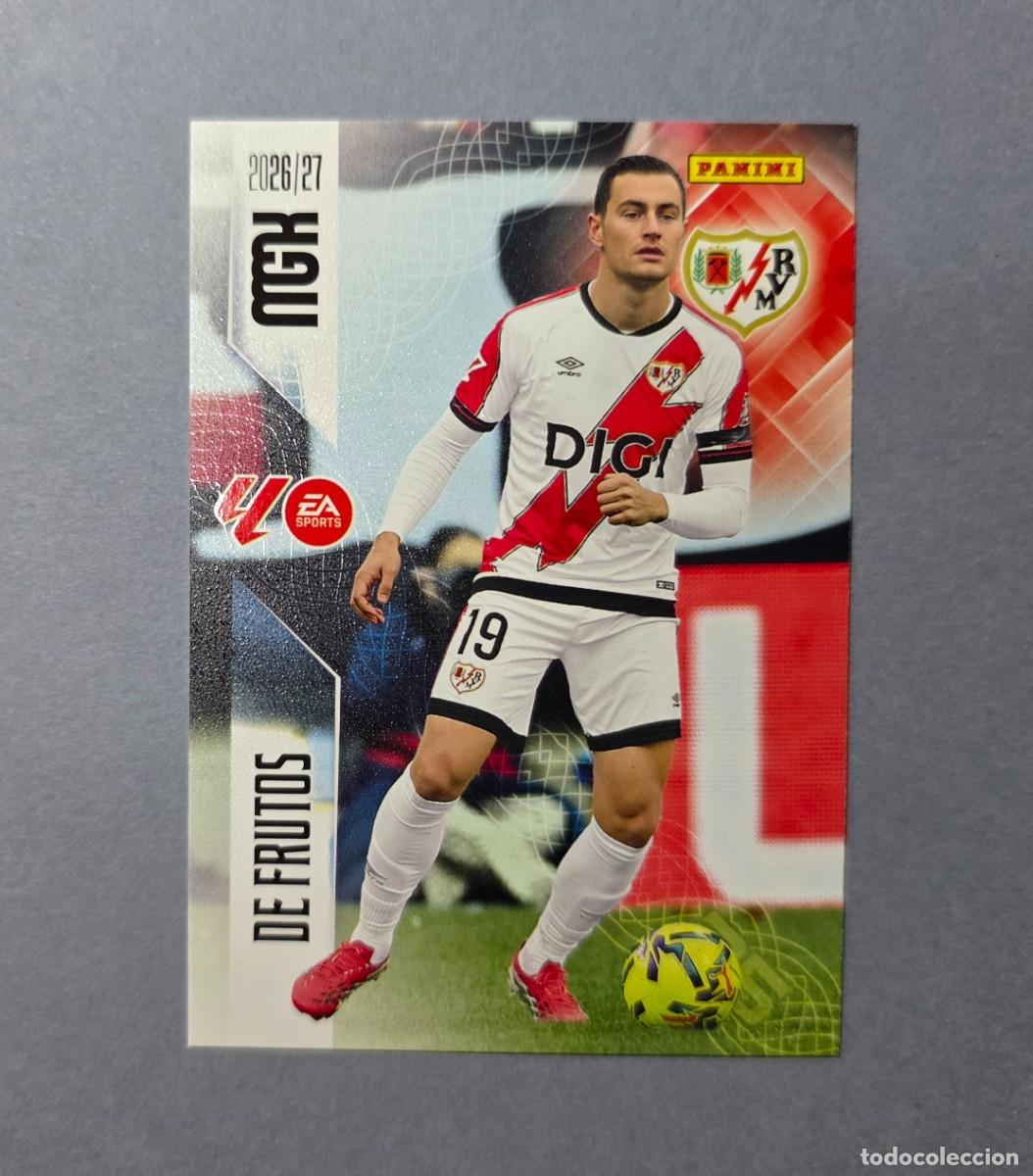 Fu&szlig;ball-Sticker: 304 DE FRUTOS - RAYO VALLECANO - MEGACRACKS 2026-27 - MGK 26/27 (NUEVO)